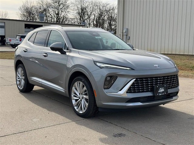 2026 Buick Envision Avenir's photo