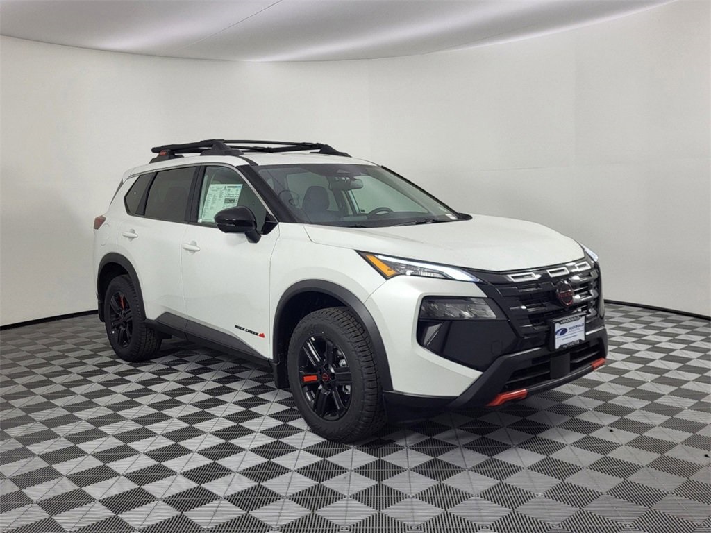 2025 Nissan Rogue SV photo 3