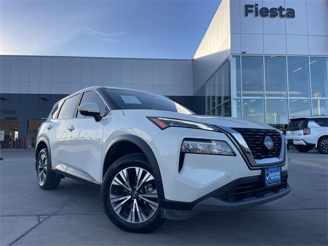 2023 Nissan Rogue SV's photo