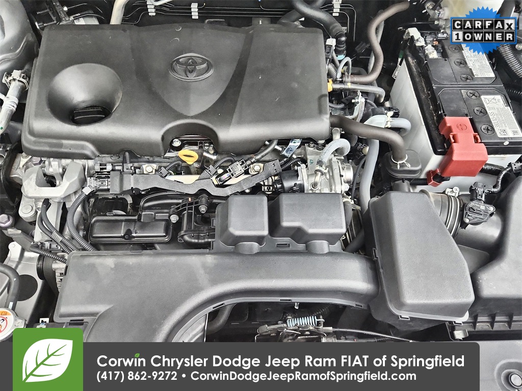2024 Toyota RAV4 XLE photo 33