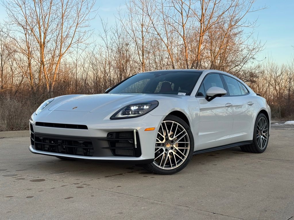 2026 Porsche Panamera Base
