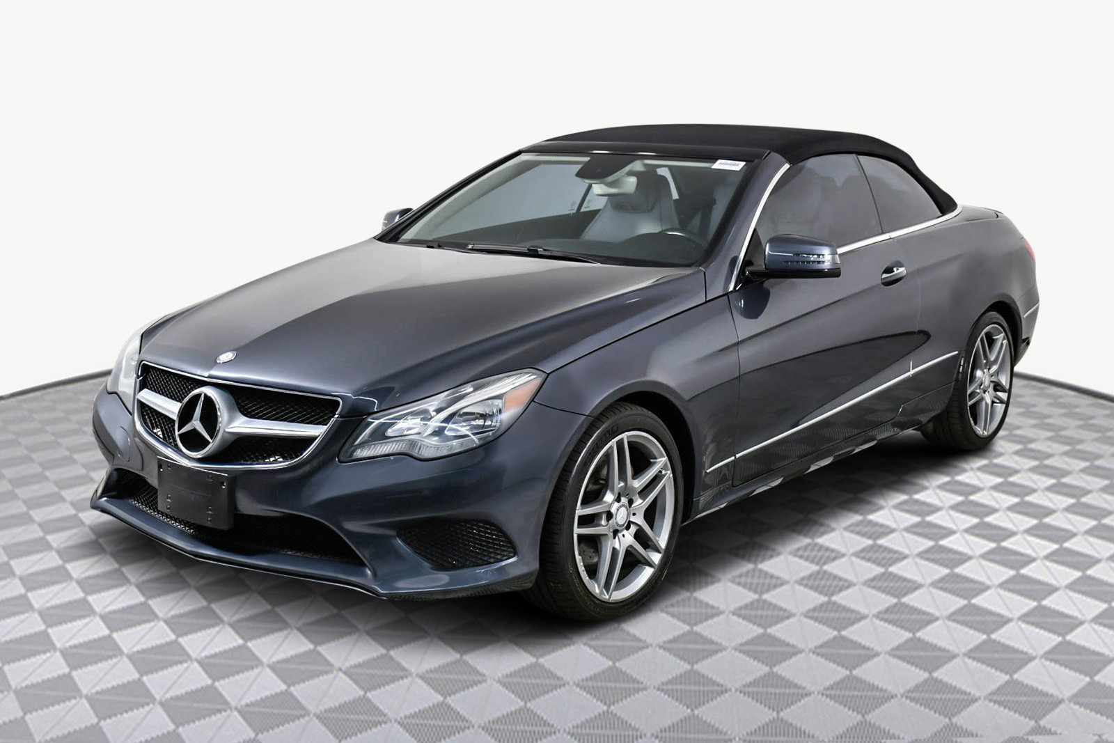 2015 Mercedes Benz E 400 photo 3