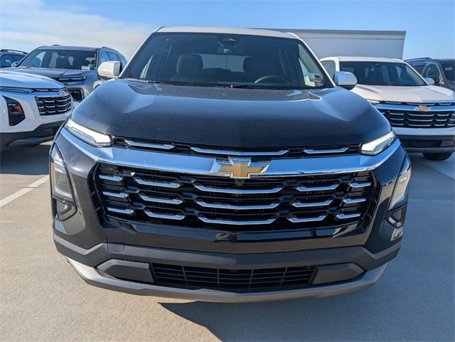 2026 Chevrolet Equinox LT photo 3