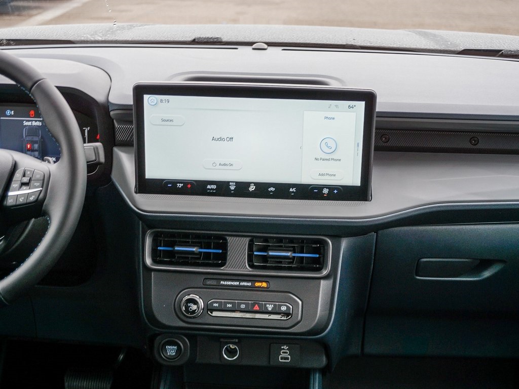 2025 Ford Maverick photo 14