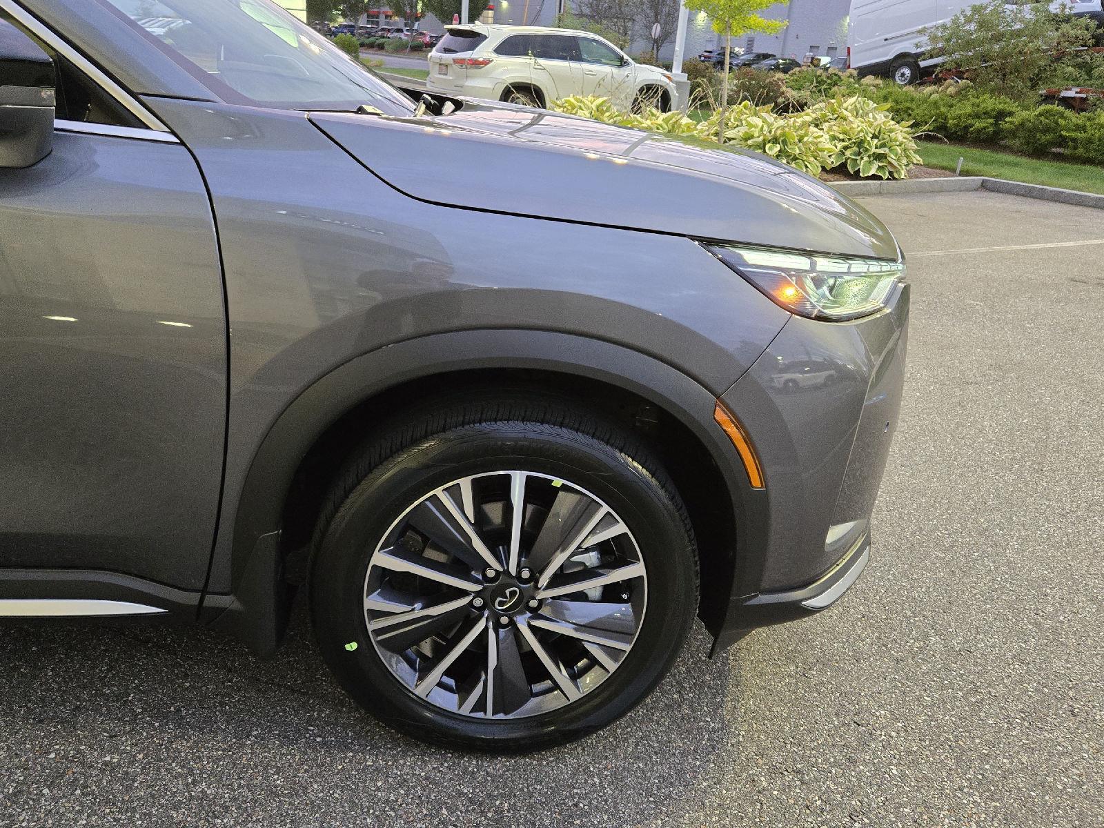 2026 Infiniti QX60 Luxe photo 15