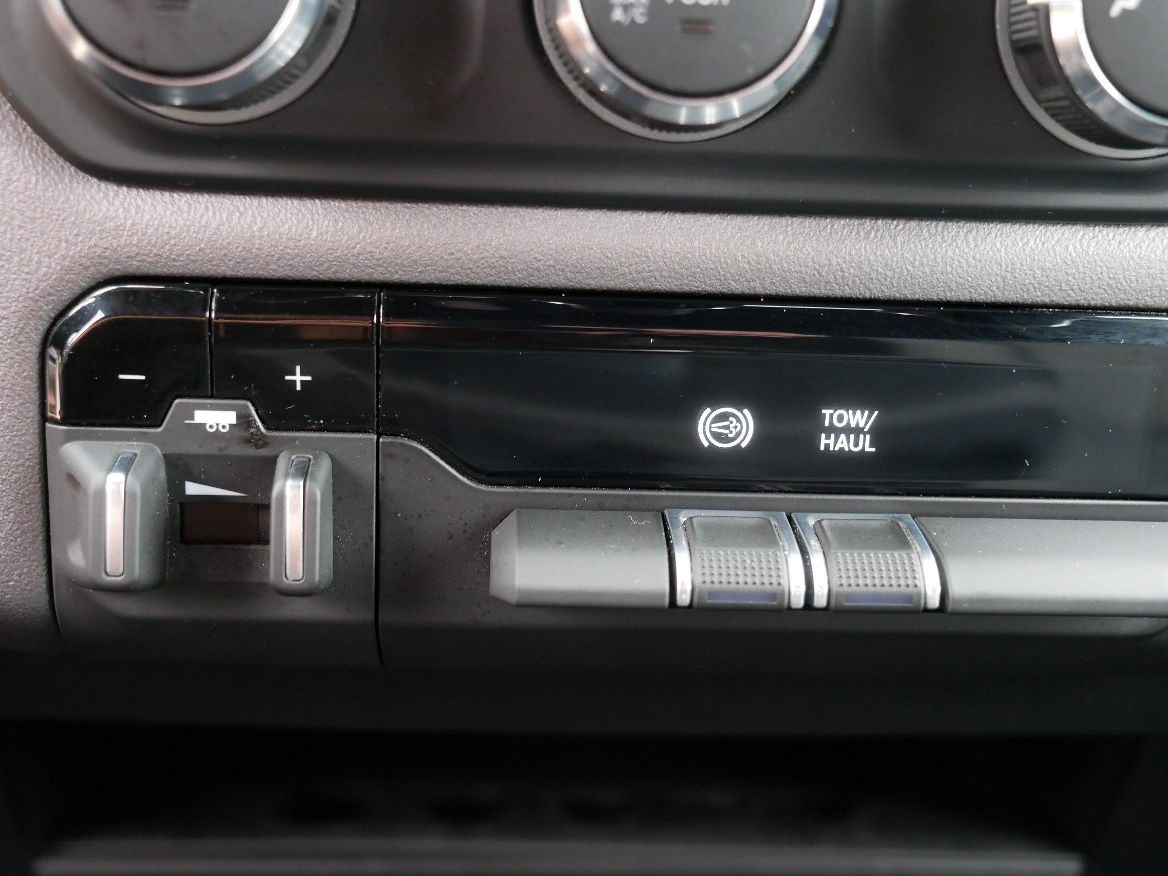 2024 Ram 2500 Big Horn photo 32