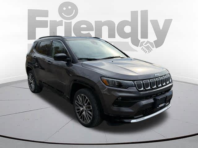 2022 Jeep Compass Limited's photo