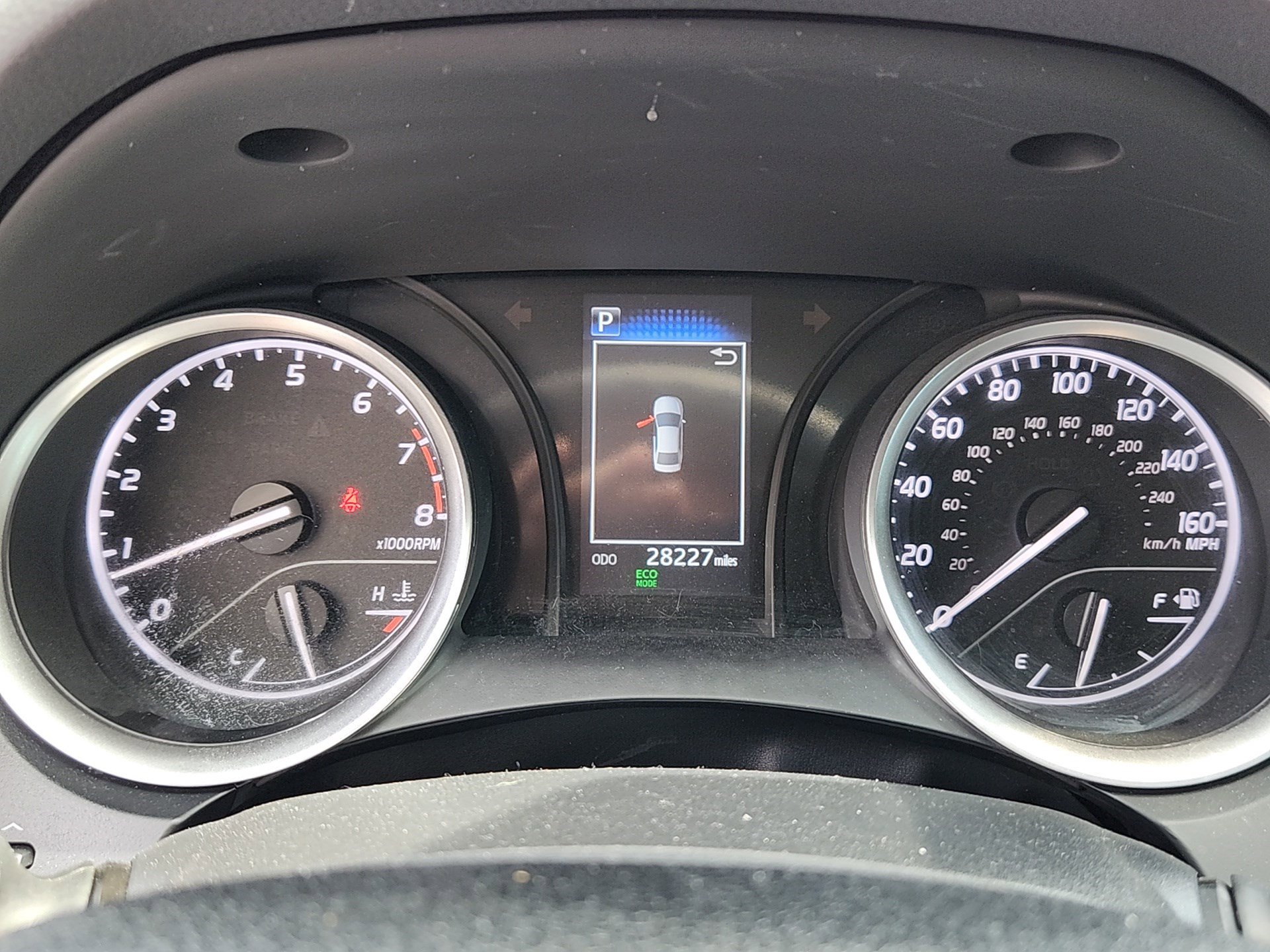 2024 Toyota Camry LE photo 13