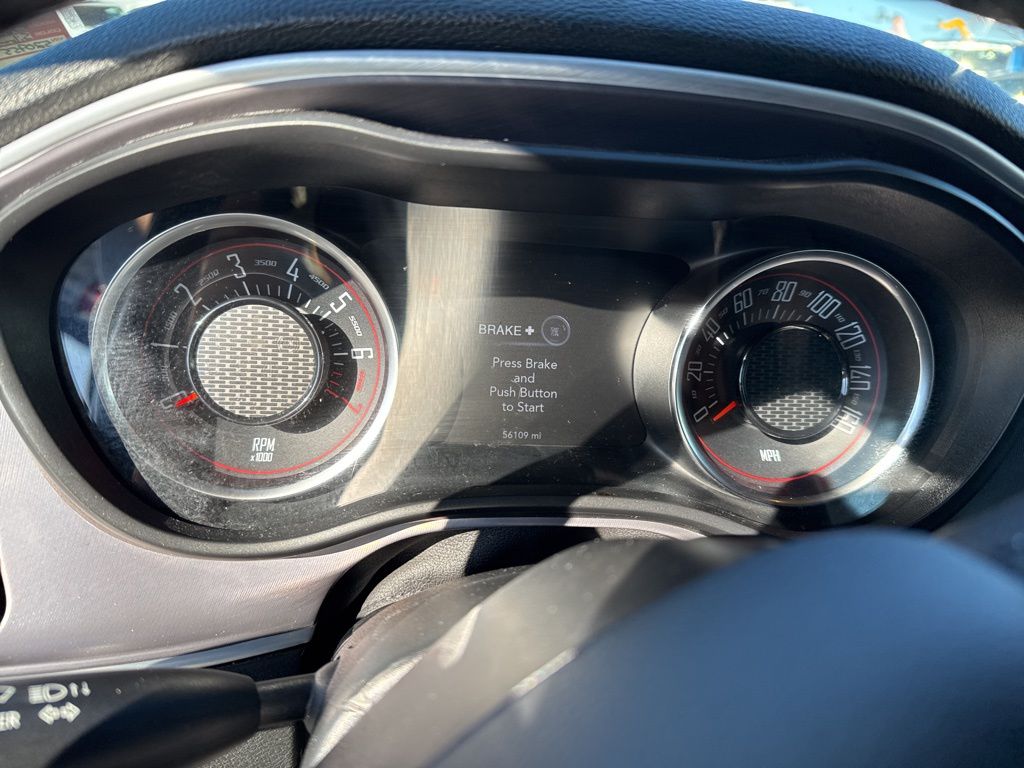 2021 Dodge Challenger SXT's photo