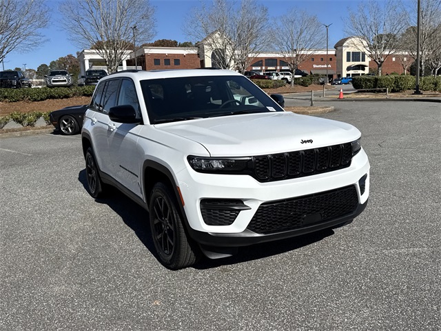 2025 Jeep Grand Cherokee Altitude X photo 4