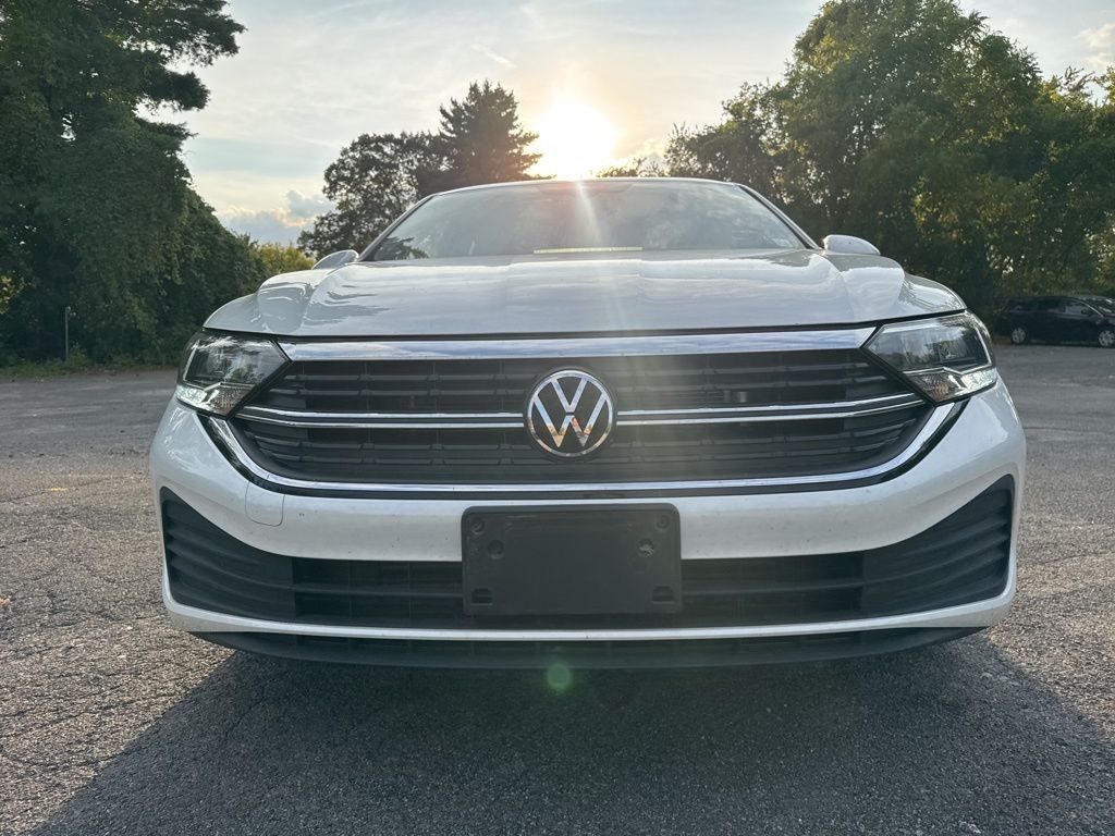 2023 Volkswagen Jetta 1.5T SE photo 2