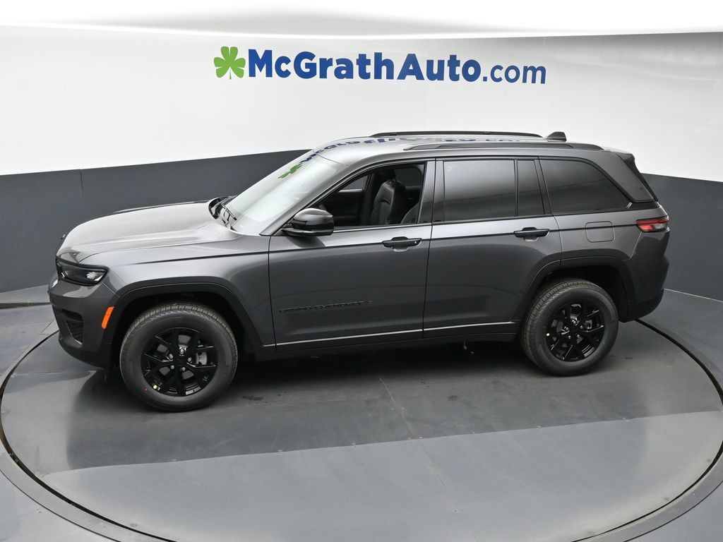 2025 Jeep Grand Cherokee Altitude X photo 16