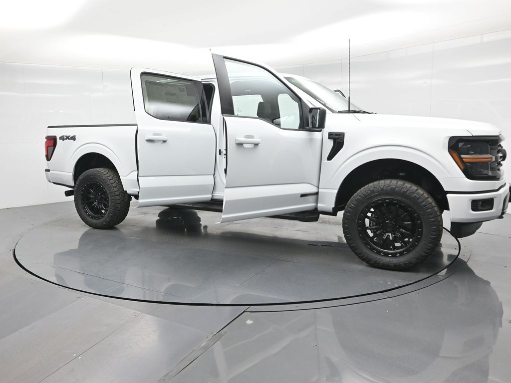 2025 Ford F-150 XLT photo 30