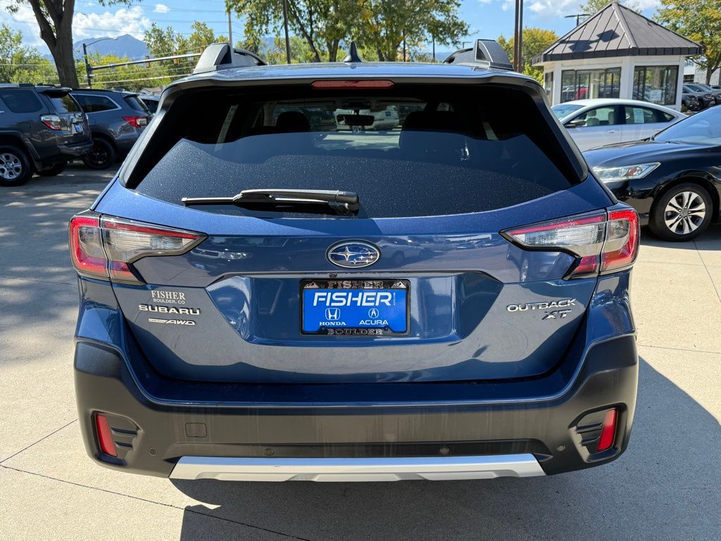 2022 Subaru Outback Limited XT photo 4
