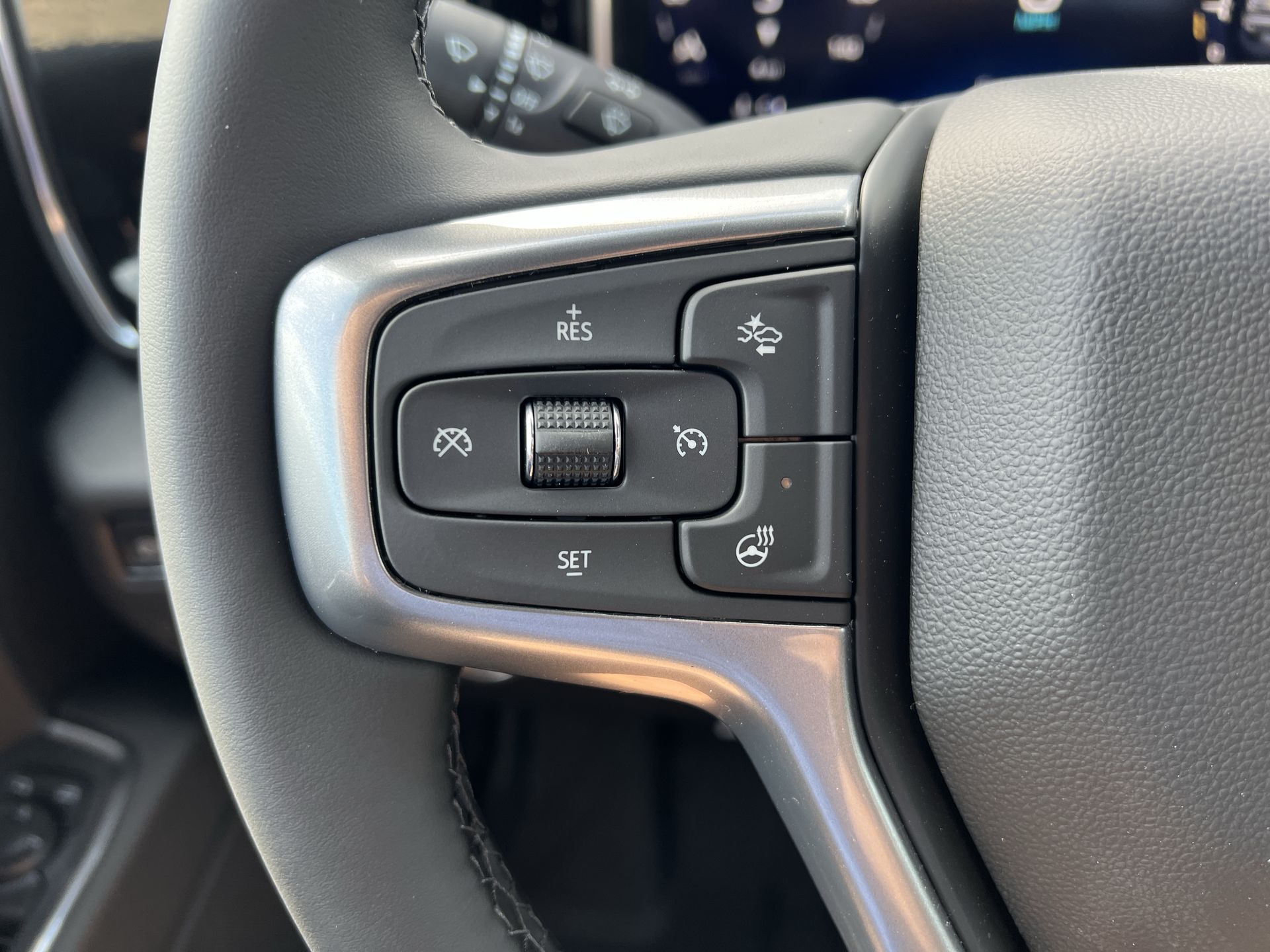 2026 Chevrolet Silverado LT photo 17