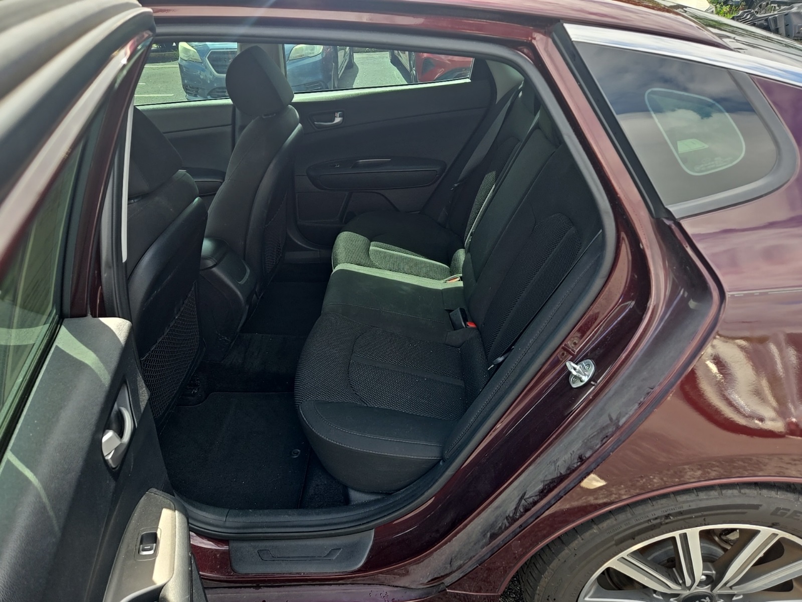 2019 Kia Optima LX photo 11
