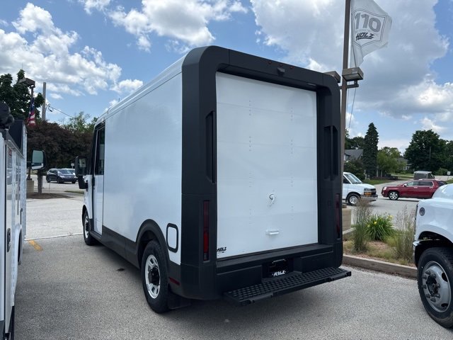 2025 Chevrolet BrightDrop 400 photo 4