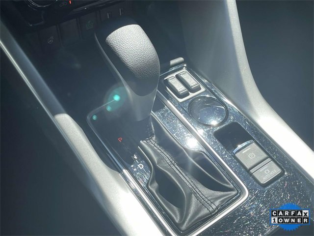 2022 Mitsubishi Eclipse Cross SEL photo 29