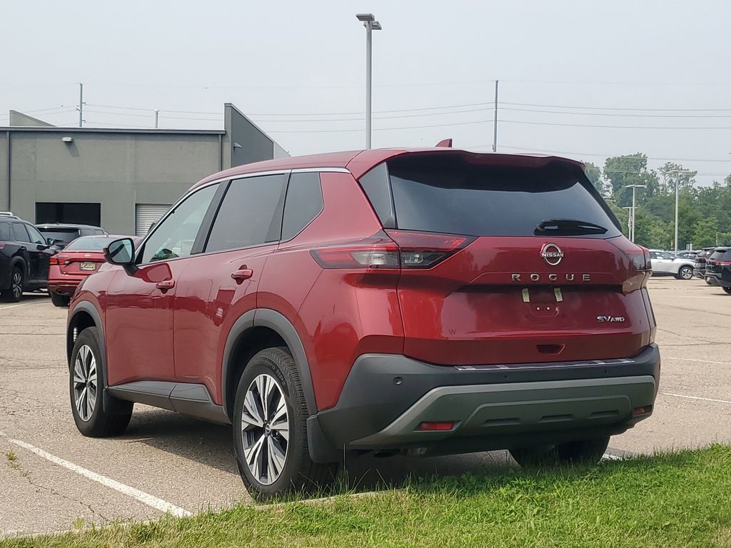 2023 Nissan Rogue SV photo 3