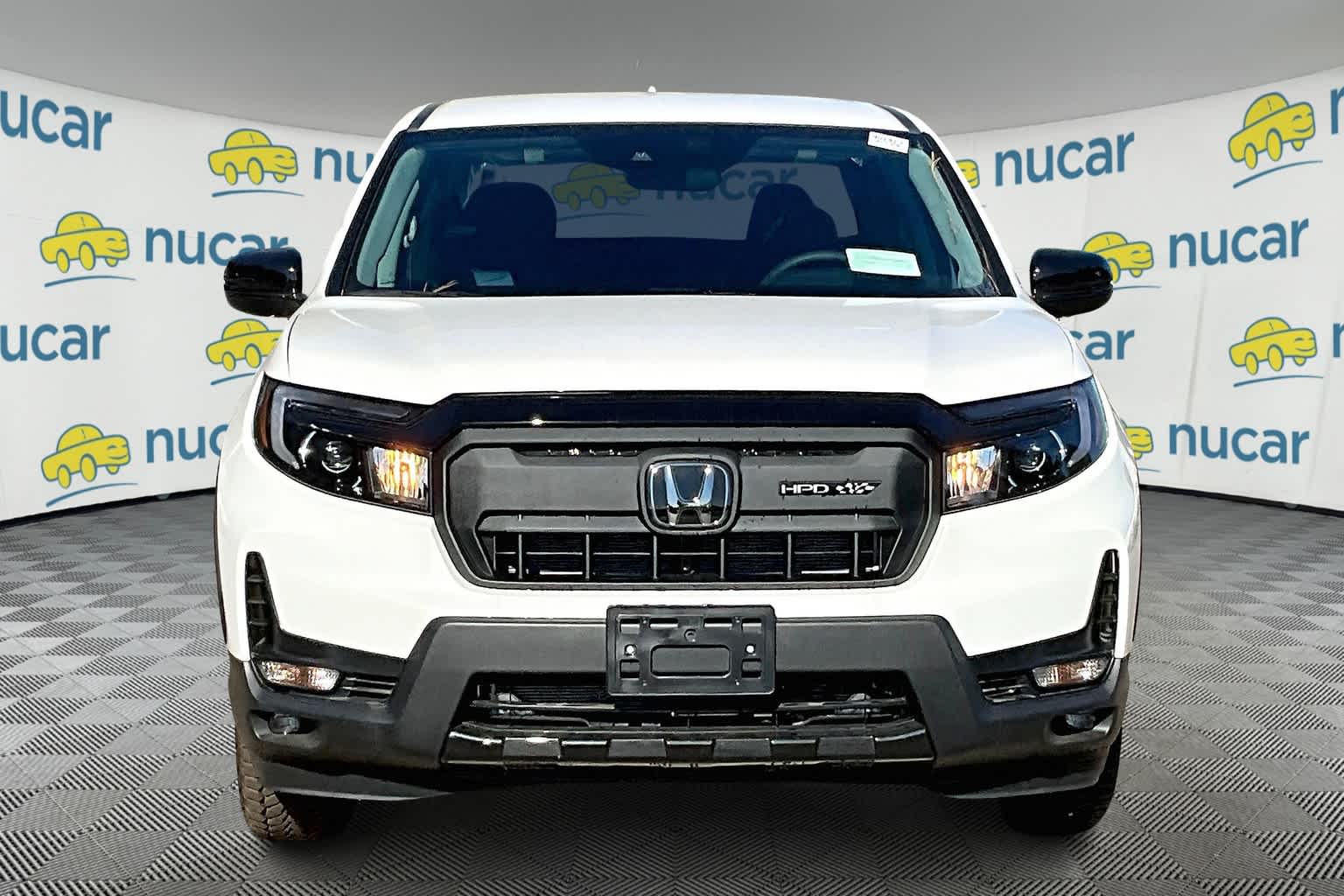 2024 Honda Ridgeline Sport photo 2