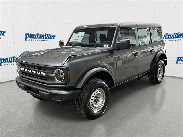 2025 Ford Bronco 4-Door Base