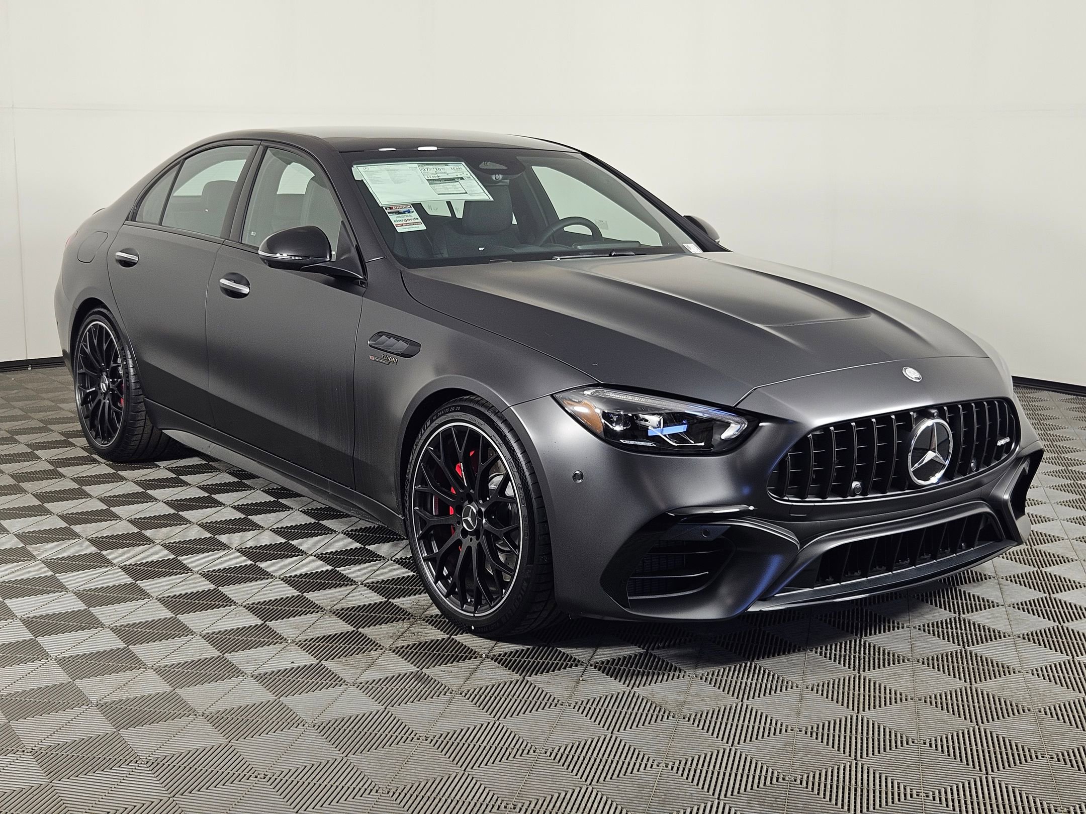2025 Mercedes Benz C AMG 63 S E PERFORMANCE 4MATIC photo 7