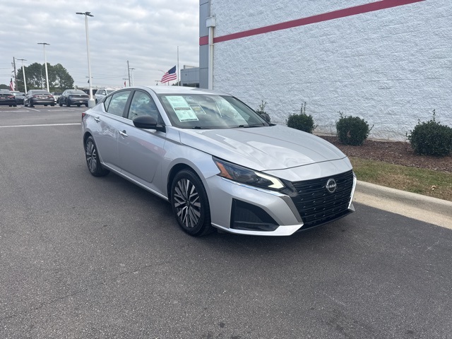 2024 Nissan Altima SV