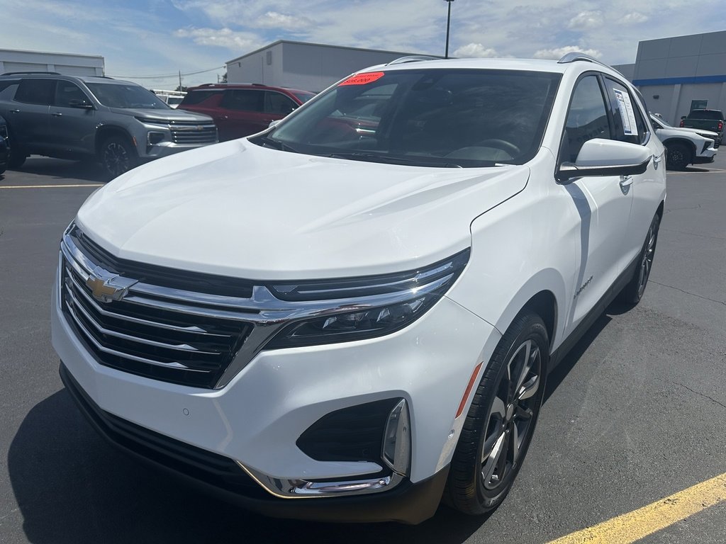 Used 2024 Summit White Chevrolet Premier image 4