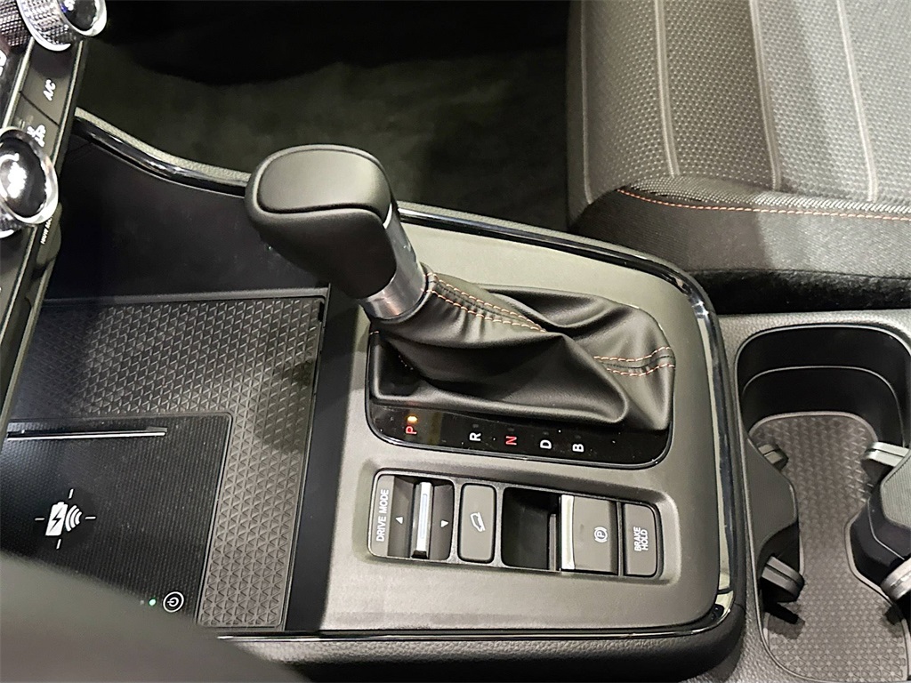 2026 Honda CR-V Hybrid Sport photo 13