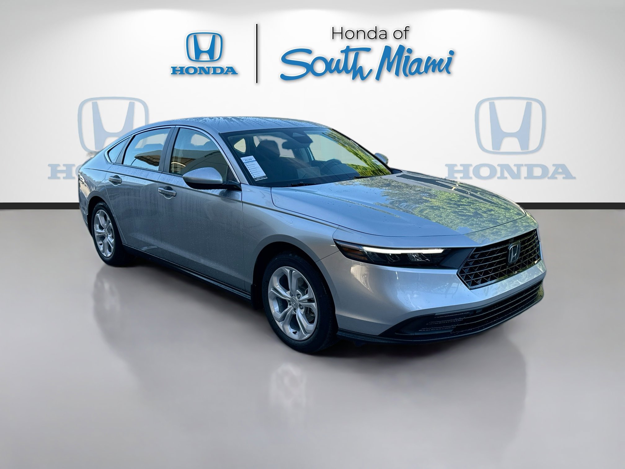 2025 Honda Accord LX's photo