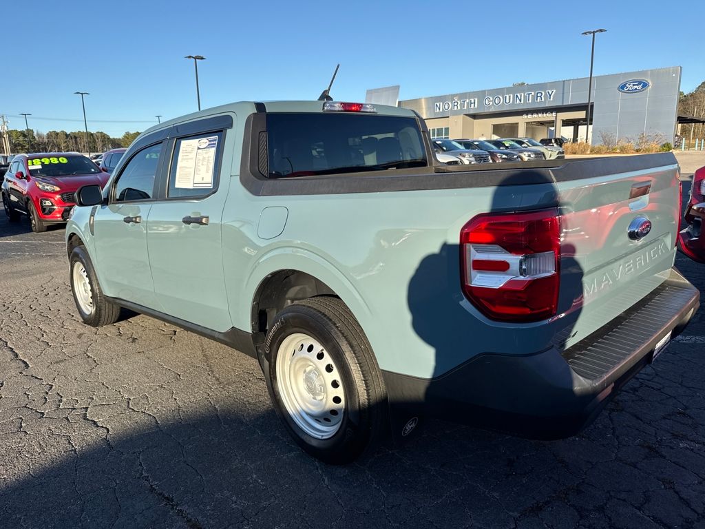 2022 Ford Maverick XL photo 3