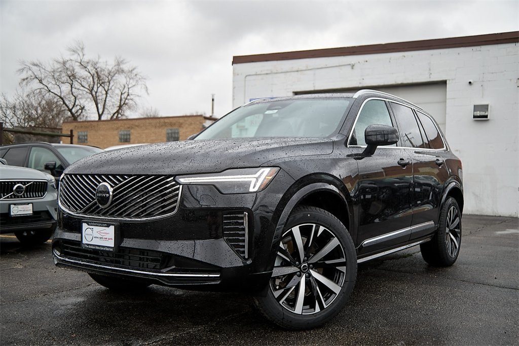 2025 VOLVO XC90 - Image 23