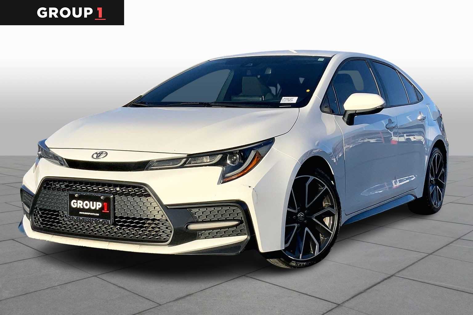 2020 Toyota Corolla SE's photo