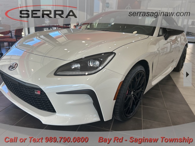 2025 Toyota GR86 Premium's photo