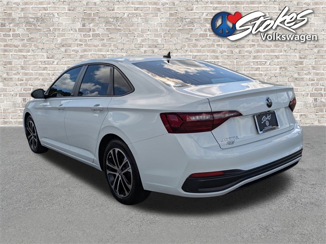 2023 Volkswagen Jetta 1.5T Sport photo 6