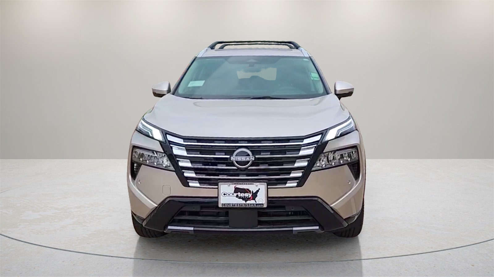 2025 Nissan Rogue Platinum photo 2