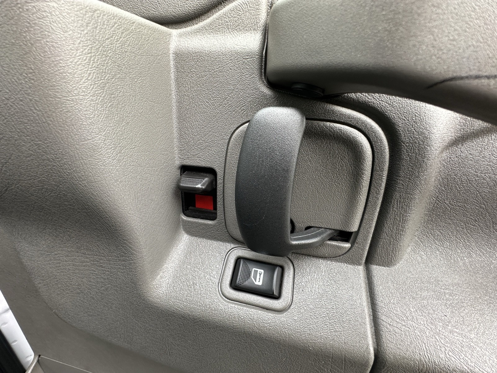2023 Chevrolet Express Cargo Van photo 41
