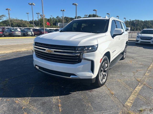 2021 Chevrolet Suburban LT's photo