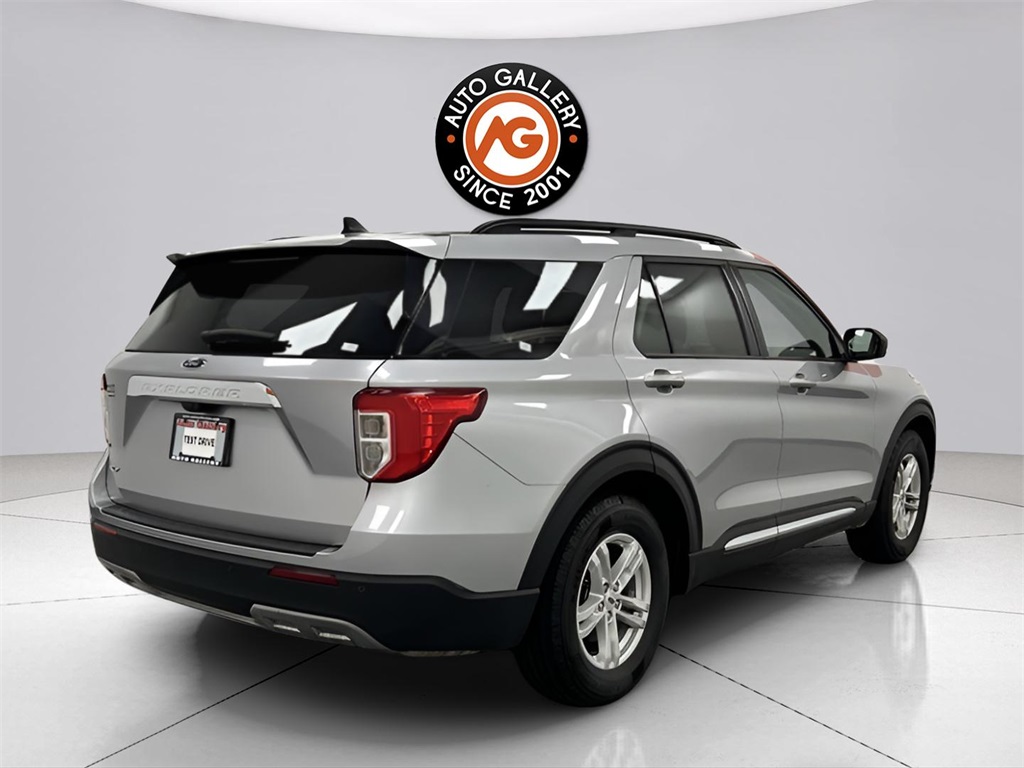2022 Ford Explorer XLT photo 5