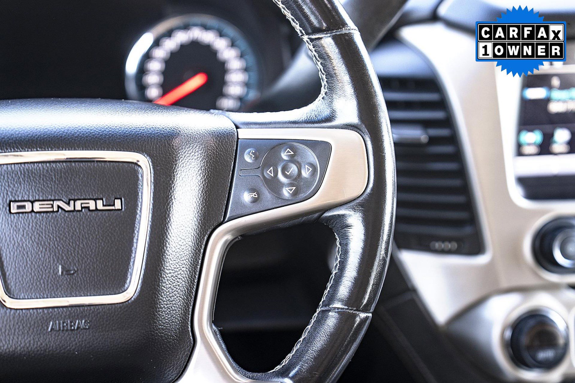 2019 Gmc Yukon XL Denali photo 27