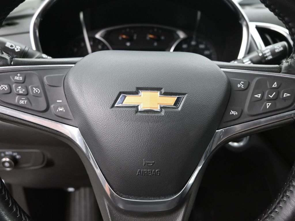 2022 Chevrolet Equinox LT photo 11