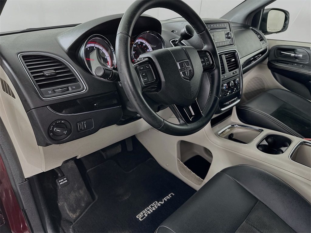 Used 2017 Dodge Grand Caravan SXT with VIN 2C4RDGCG9HR545791 for sale in Winona, Minnesota
