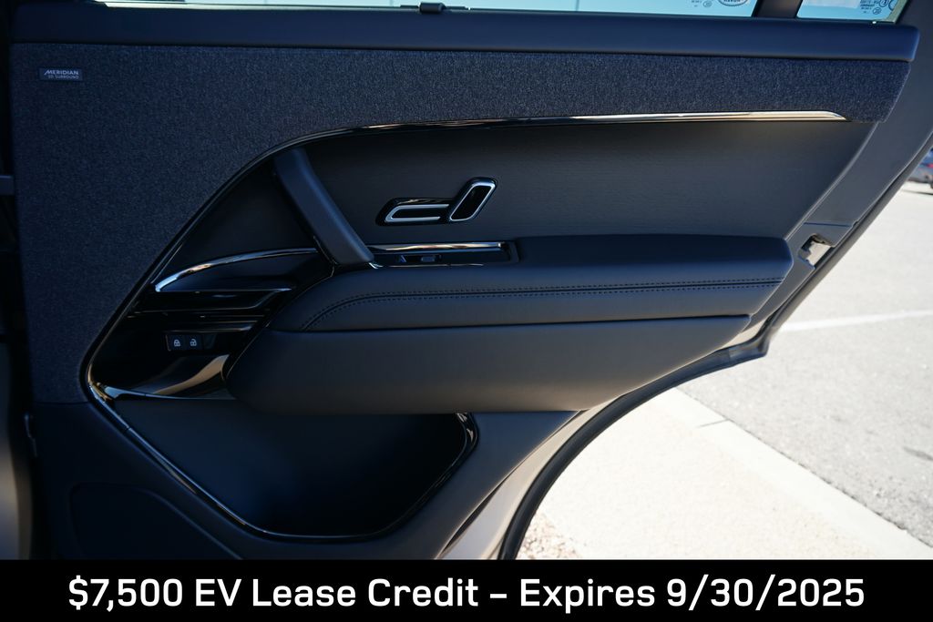 2025 Land Rover Range Rover Sport Autobiography photo 23