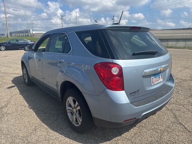 2015 Chevrolet Equinox LS photo 3