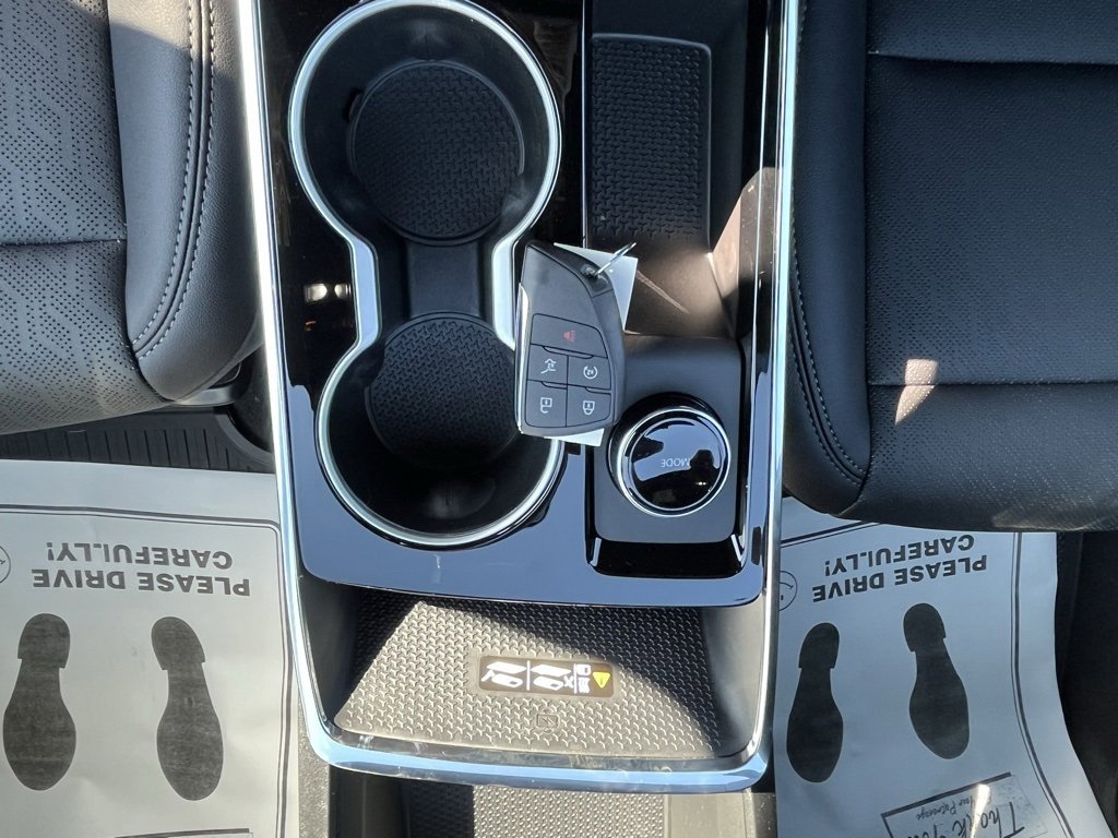 2026 Chevrolet Equinox LT photo 8