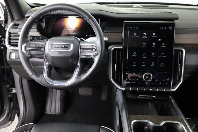 2025 Gmc Acadia Denali photo 2