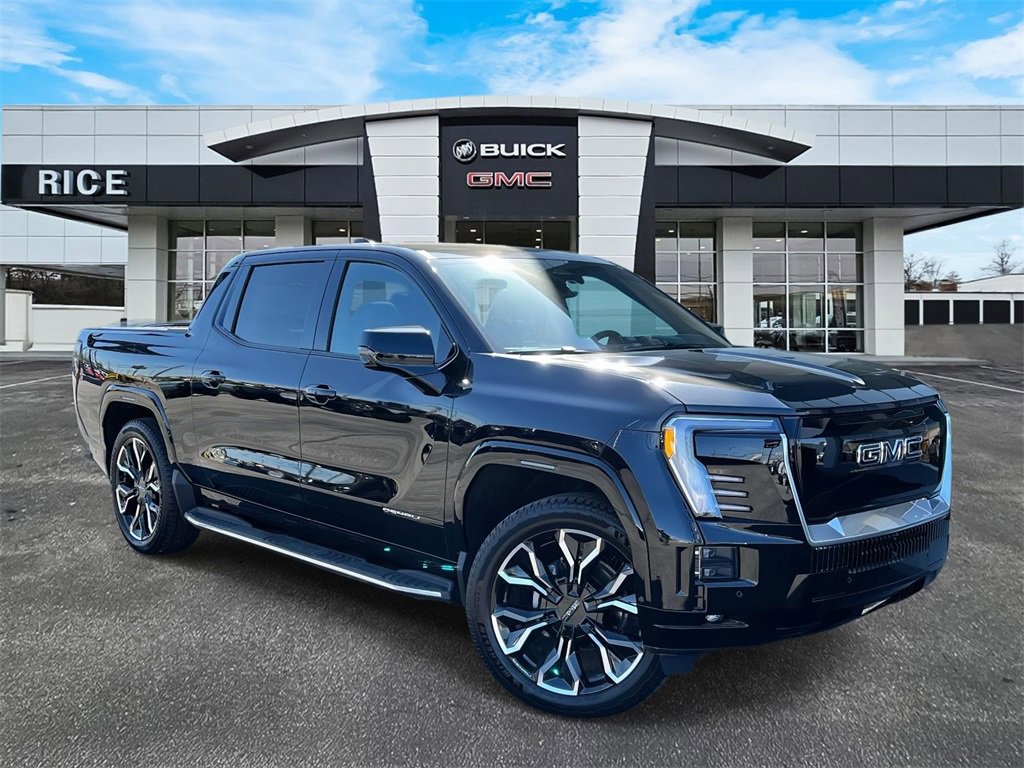 2025 GMC Sierra EV Denali's photo