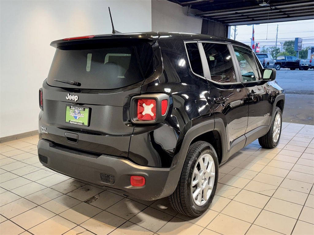 2023 Jeep Renegade Latitude Upland photo 7