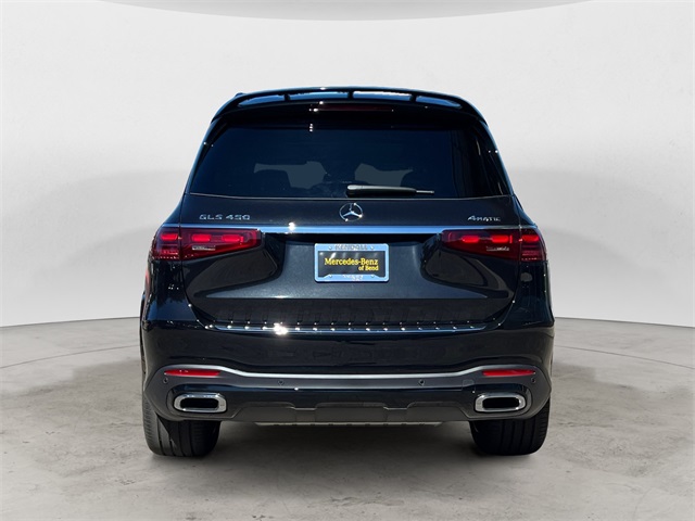 2025 Mercedes Benz GLS 450 4MATIC photo 4