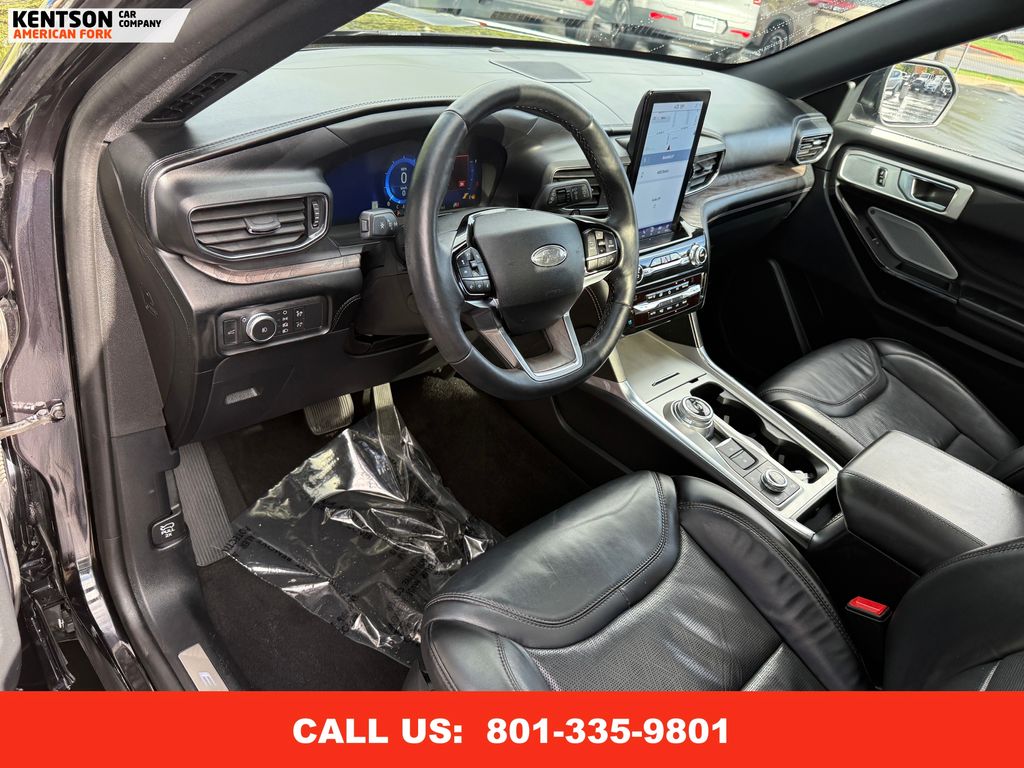 2021 Ford Explorer Platinum photo 28